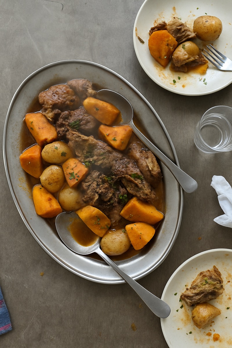 Hangi, a traditional dish from New Zealand